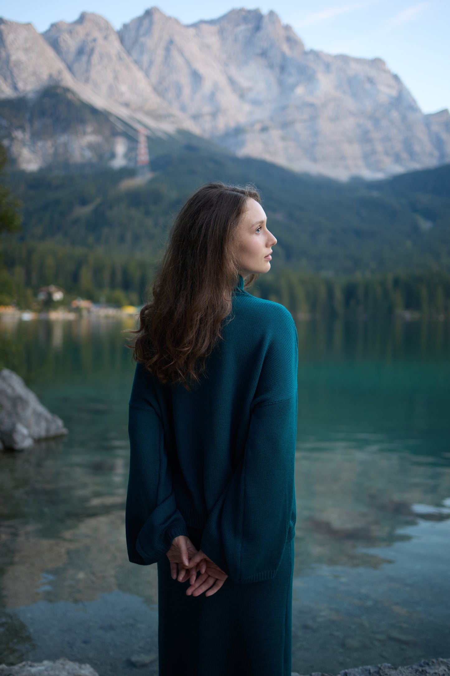 Lago Suit