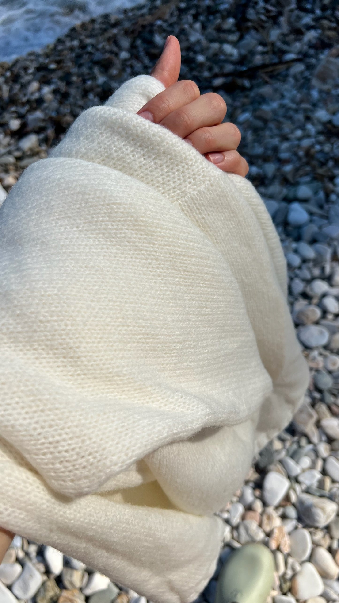 Lightness Sweater