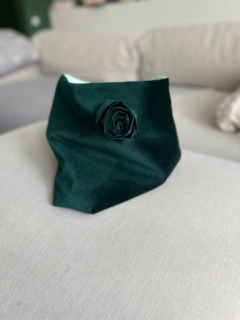 Petale Clutch (reversible velvet and satin viscose bag)