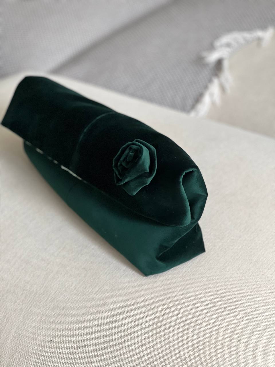 Petale Clutch (reversible velvet and satin viscose bag)