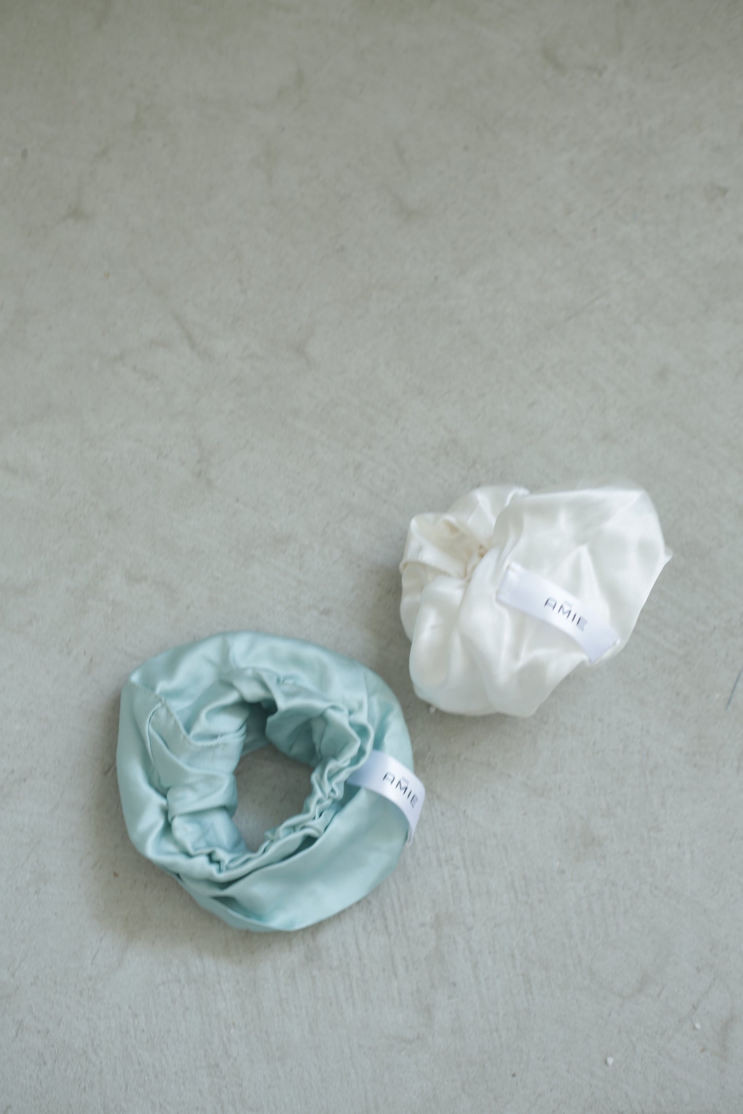 Ciel hair tie